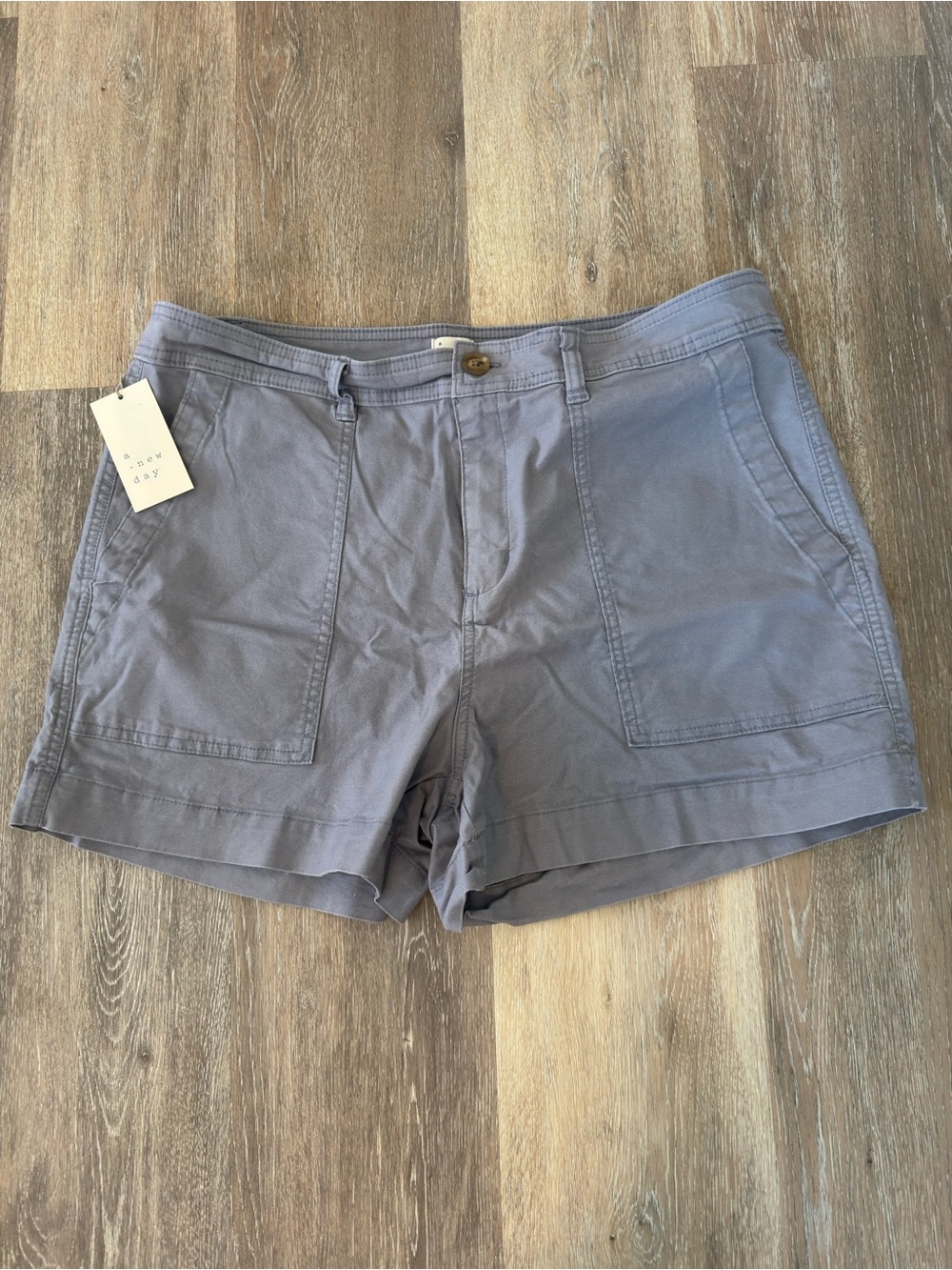 NWT A New Day Women’s Size 16 NWT Shorts
